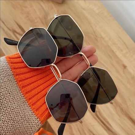🕶️ SUGA Octagon Round Black Sunglasses