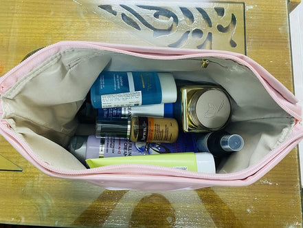 💼 Large Capacity Cosmetic Travel Bag